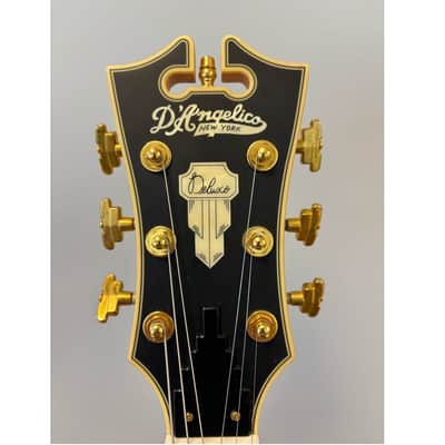 D'Angelico Deluxe DC - Occasion image 3