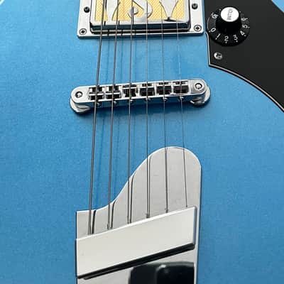 Supro 2010BM Jamesport Single Pickup Island Series Electric Guitar 2017 - Ocean Blue Metallic - Kluson tuners. image 4