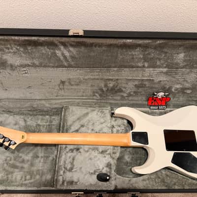 ESP M-II Deluxe 2017 - Snow White Japan Custom Shop image 2