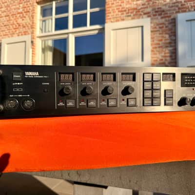 Yamaha FVX-1 FM Voice Expander