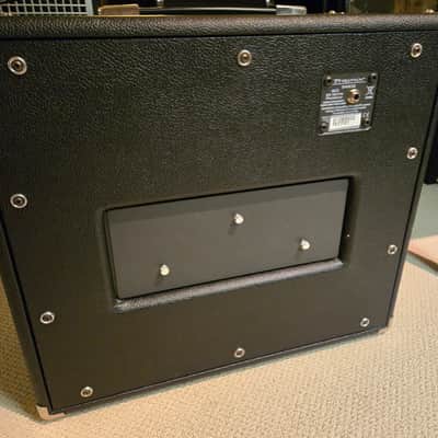 Traynor DHX12 DarkHorse 25-Watt 1x12" Guitar Speaker Cabinet. Green Back Speaker. image 3