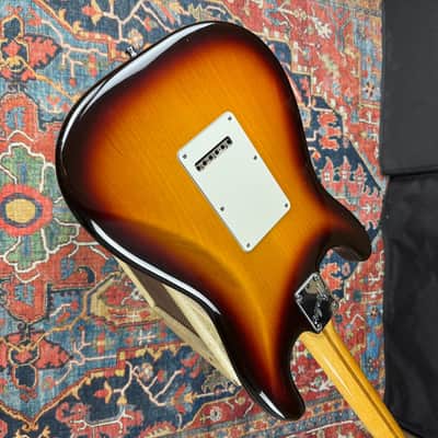 Fender USA Stratocaster 3 Tone Sunburst w/TBX - 1987 image 5