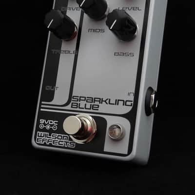 Wilson Effects Sparkling Blue image 1