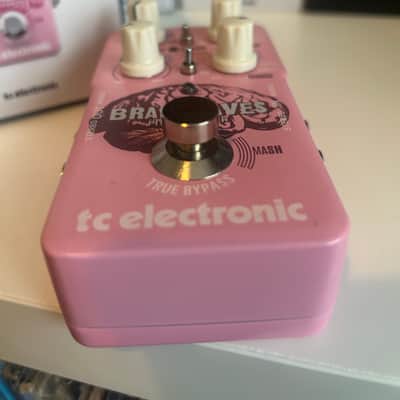 TC Electronic Brainwaves Pitch Shifter 2019 - Present - Pink image 6