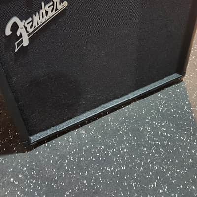 Fender Champion 50 XL 2-Channel 50-Watt 1x12" Solid State Guitar Combo 2013 - 2024 - Black image 5