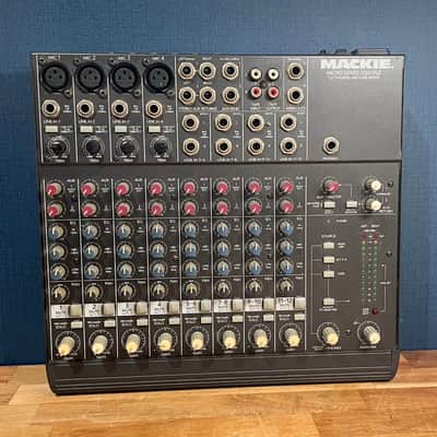 Mackie Micro Series 1202-VLZ 12-Channel Mic / Line Mixer - Dark Gray