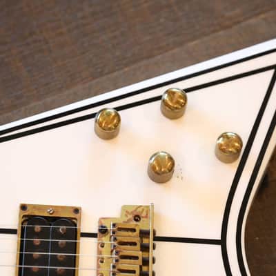 2009 Jackson Custom Shop LTD Randy Rhoads Concorde Tribute White w/ Black Pinstripes Relic +COA OHSC image 10