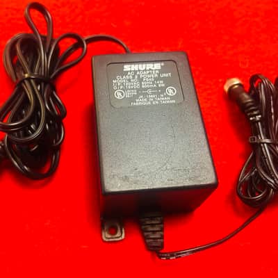 Shure ULXP4-J1 - (Complete Wireless System) Black image 10