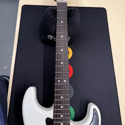 Charvel Jake E Lee USA San Dimas Custom 2026 - White image 2