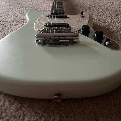 Fender American Performer Mustang - Satin Sonic Blue, Musikraft Neck Upgrade image 2