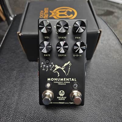 Walrus Audio Monumental Stereo Harmonic Tap Tremolo - Black image 1