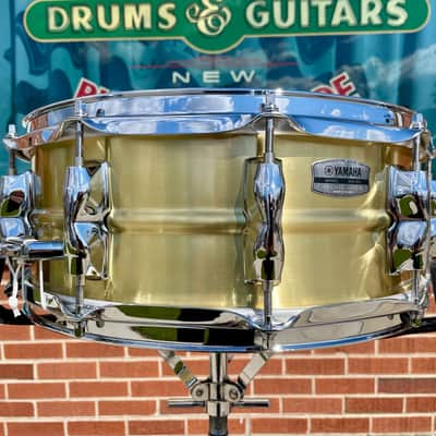 Yamaha RRS-1455 Recording Custom Brass 5.5x14 Snare Drum image 5