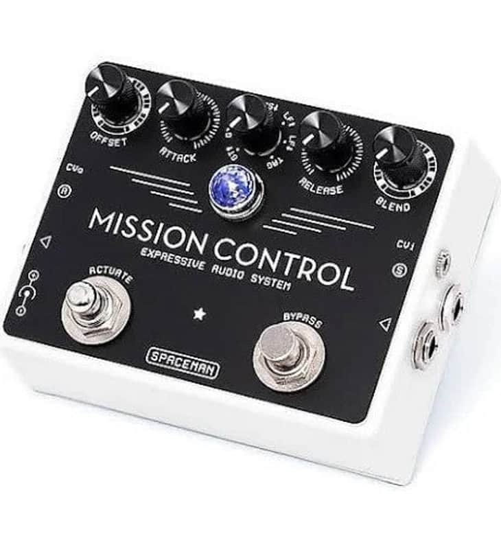 Spaceman Effects Mission Control White image 1