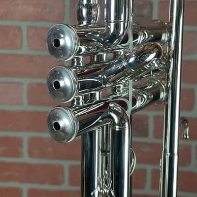 Bach Stradivarius 190S72X Professional Bb Trumpet - Silver Plated image 7