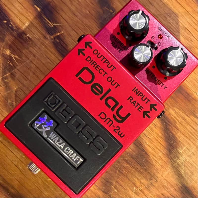 Boss DM-2W Delay Waza Craft 2015 - Present - Pink image 1