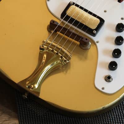 1966 Airline Model 7214 Amp-In-Case Electric Guitar Gold Blue + OHSC image 5