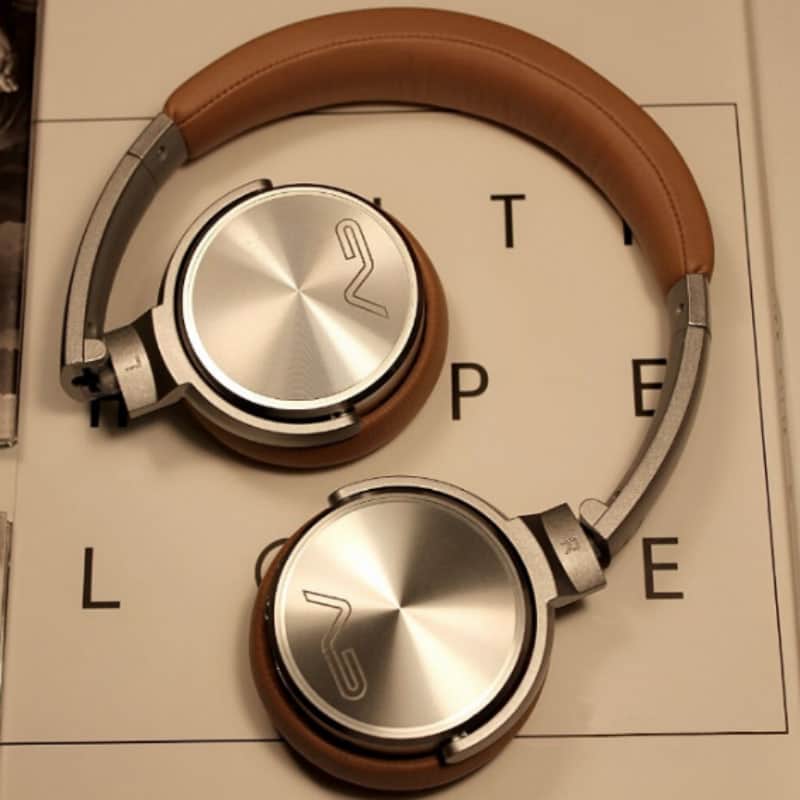 Lasmex HB-65s Portable Wireless Bluetooth Over-Ear Headphones with Deep Bass image 1
