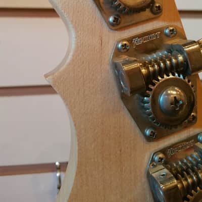USA G&L L-1500 Mid 2000's NOS Three Tone Sunburst, case and paperwork have escaped! image 12