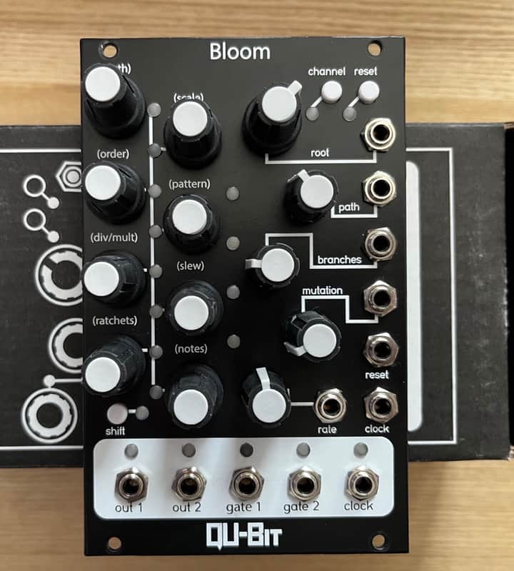 Qu-Bit Electronix Bloom 2019 - Present - Black image 1