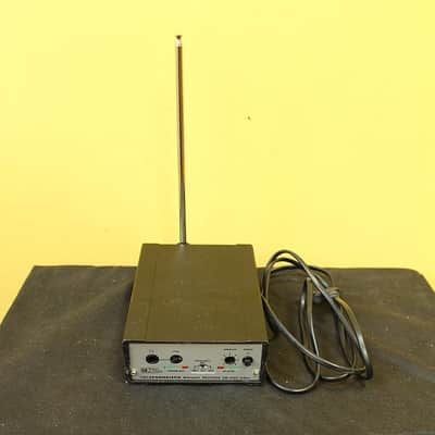 Sennheiser SKM 4031 / EM 1005 Wireless Vocal Set 1980's Germany image 2