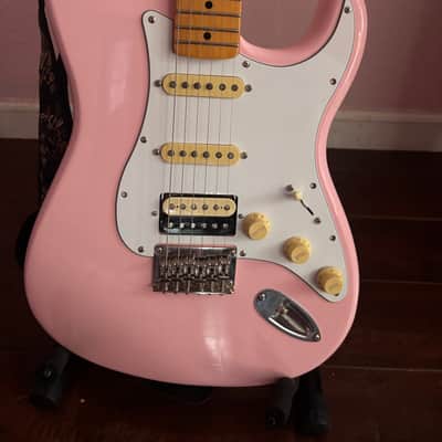 Squier Classic Vibe '50s Stratocaster HT 2025 With HSS V-MOD II Loaded Pickguard Pickups Present - Shell Pink image 19