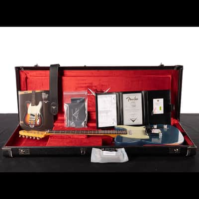 Fender Custom Shop 1963 Telecaster Relic Aged Lake Placid Blue (559) image 11