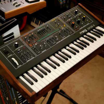 CERTIFIED!!! MOOG OPUS 3 FULLY INSPECTED/SERVICED AND IN AMAZING CONDITION!