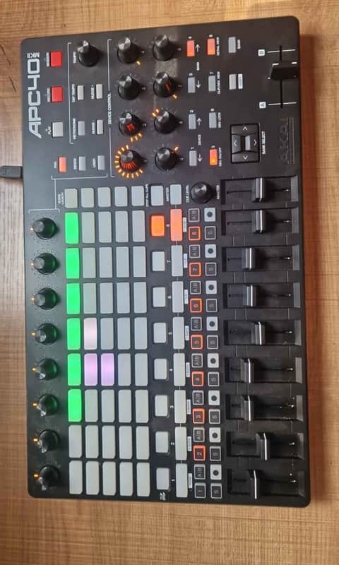 Akai APC40 MKII 2010s - Black image 1