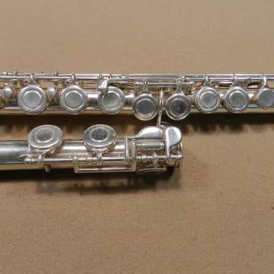 Gemeinhardt 50 Series Model 52SP Silver Plated Student Flute image 2