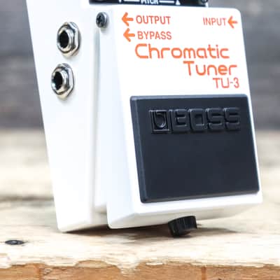 Boss TU-3 Chromatic Tuner 21-segment LED Brightness Control Tuner Effect Pedal image 3