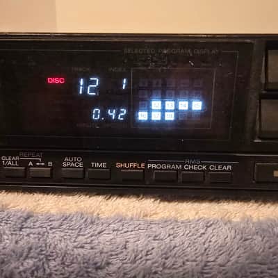 Sony CDP-50 single CD player from 1986! August 1986 - Black image 7