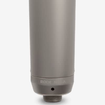 RODE NT1-A Large Diaphragm Cardioid Condenser Microphone 2002 - Present - Silver