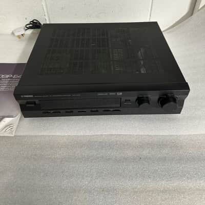 YAMAHA DSP-E800 AV Processor Amplifier - 230V 180W 50Hz With Remote image 5