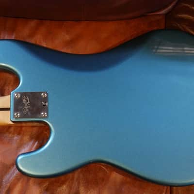 Squier Precision Bass Blue Sparkle image 4
