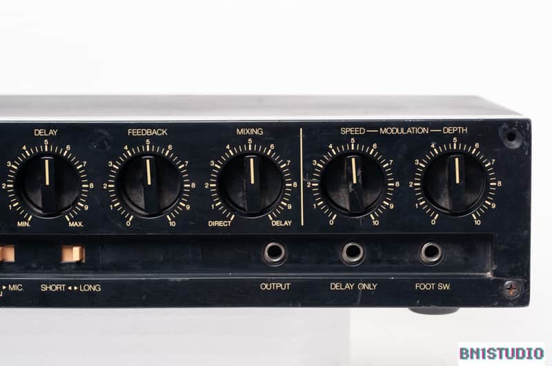 Yamaha E1005 Analog Delay | Reverb Italia