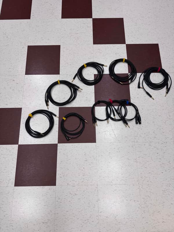 Mogami Gold 1/4" TS 13x Cable Lot image 1