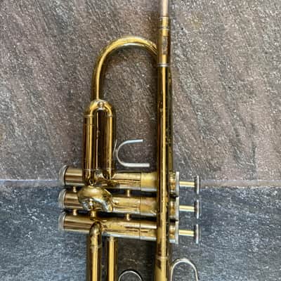 Bach TR300 Trumpet image 4