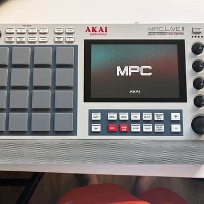 Akai MPC Live II Standalone Sampler / Sequencer Retro Edition 2020 - Present - Grey image 1