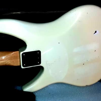 LOCAL PICKUP ONLY VEGAS>Peavey Patriot bass guitar 1986 - white, with factory yellow wood, and player modified with natural wood, NEEDS ELECTRONIC CONNECTION image 18