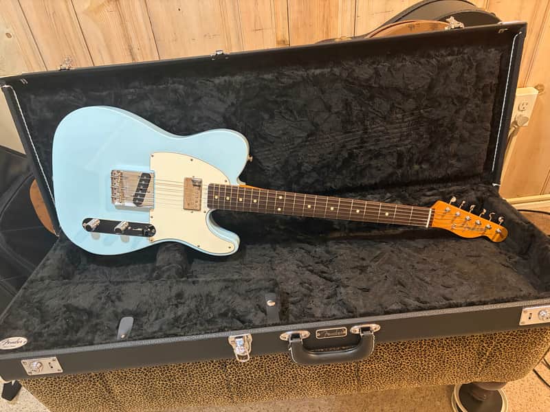 Fender Vintera II '60s Telecaster with Upgrades and HSC