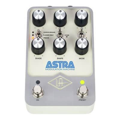 Universal Audio Astra Modulation Machine | Dual Modulation Pedal. New with Full Warranty! image 5