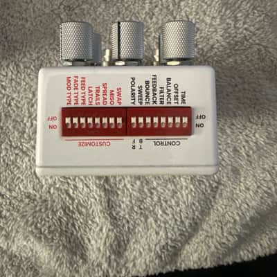 Chase Bliss Audio Reverse Mode C 2023 - White Graphic image 4