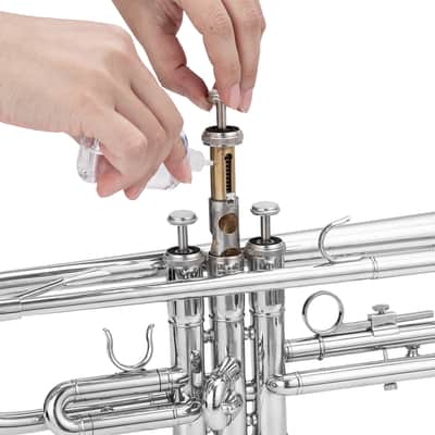 🎅🎄 For Pros and Beginners! Silver (Chrome) Unmarked Trumpet with Case/Bag/Pack +Strap +Cloth! image 7
