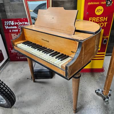 Wurlitzer Student Butterfly pre war - natural image 1