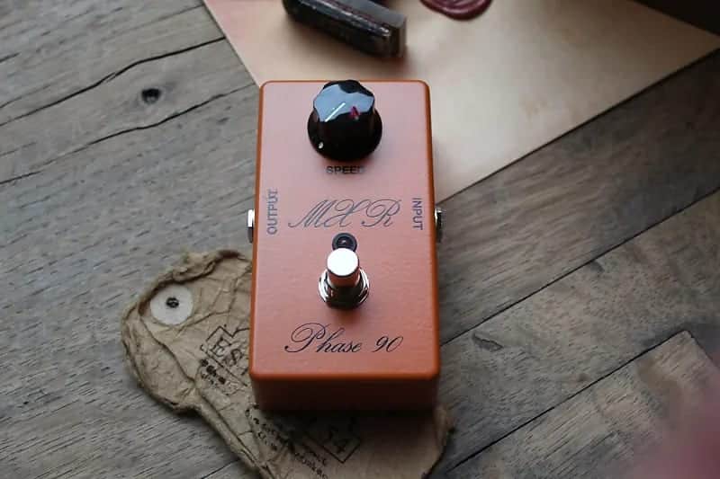 MXR CSP101SL Script Phase 90 LED image 1