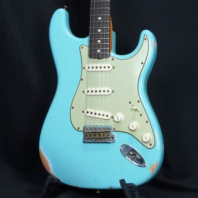 FENDER CUSTOM SHOP Limited Edition 1960 Stratocaster Relic -2022- Faded Daphne Blue [CZ561617] (05/11) image 1