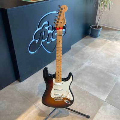 Fender American Standard Stratocaster with Rosewood Fretboard 2008 - 2016 - 3-Color Sunburst image 1