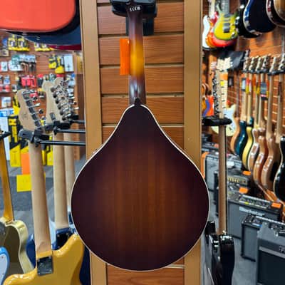 Fender Paramount PM-180E Mandolin  - Aged Cognac Burst image 4