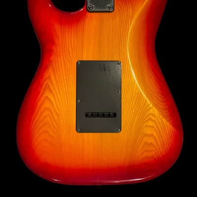 Charvel ST Custom - Circa 1990 1991 - MIJ - Made in Japan - Cherry Sunburst - w/ HSC image 7