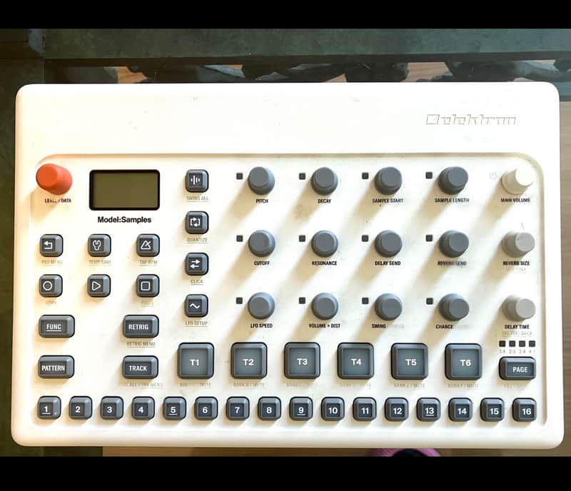 Immagine Elektron Model:Samples 2019 - 2020 - White - 1